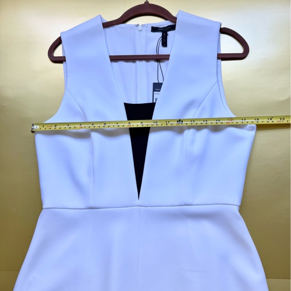 BCBGMaxAzria Chic White V-Neck Sleeveless Tunic High Low Side Slit Top size M - Picture 11 of 13